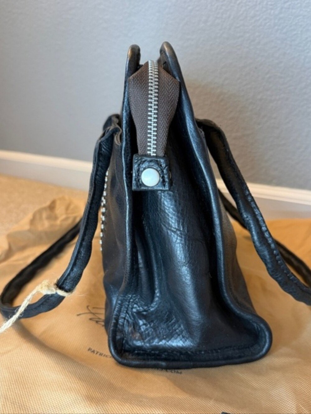 PATRICIA NASH Paris Tooled Italian Leather Tassel Satchel Bag in Black, NWT - Picture 4 of 9